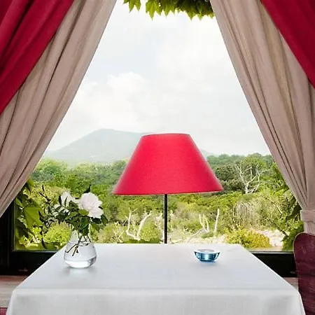 L'isola Di Rosa - Relais & Di Charme 4*