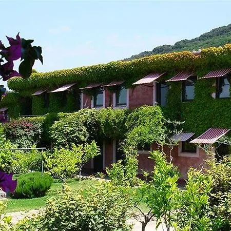 L'isola Di Rosa - Relais & Di Charme Hotel 4*